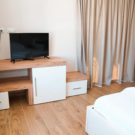 Hotel Ionian *