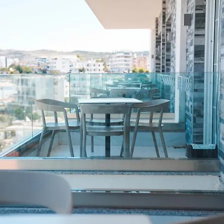 Ionian * كساميل