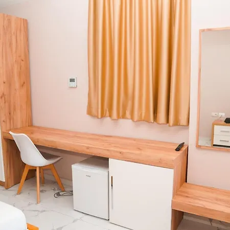 Ionian * كساميل